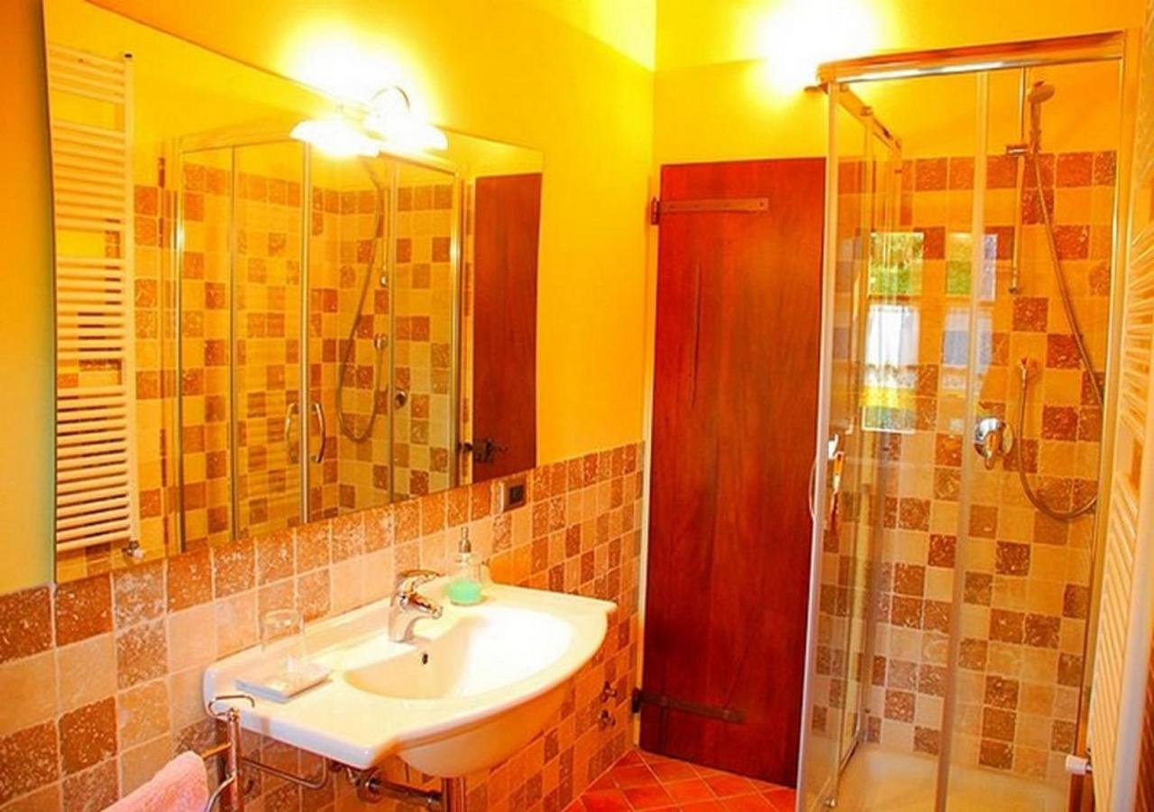 Podere Lucignano Secondo Agriturismo Джайоле ин Кианти Екстериор снимка